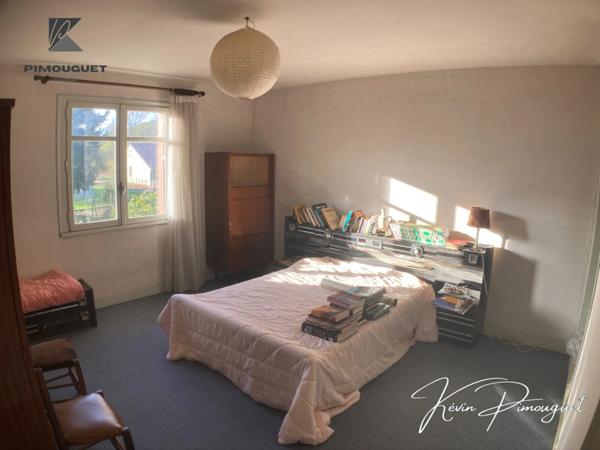 Maison familiale 4 chambres avec garages, cave et jardin – Castillon-la-Bataille