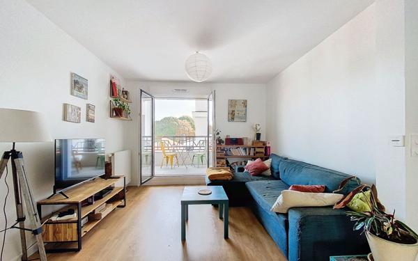 Appartement à vendre    4 pièces • 88 m2 Saint-Ouen