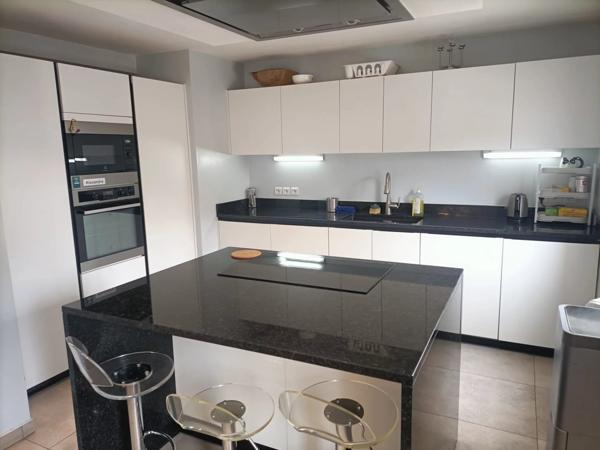 Immobilier Antony (92160) – Maison 192.5m2 – 1 050 000 €