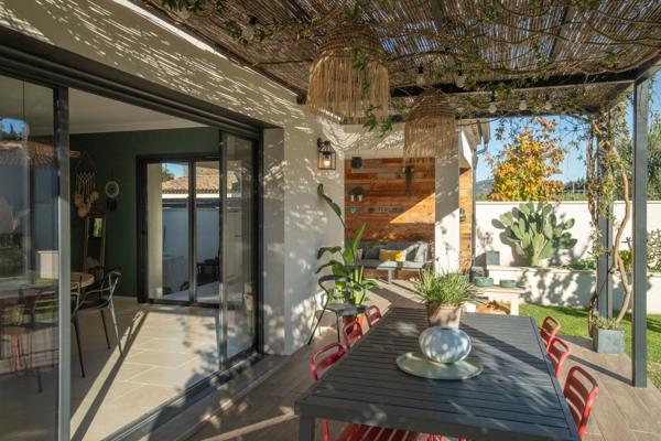 L'Isle-sur-la-Sorgue (84800) Villa moderne