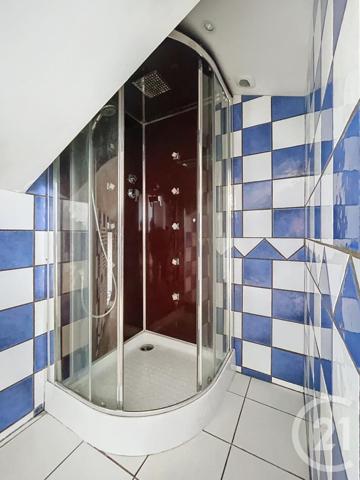 Appartement F4 à vendre  5 pièces - 88,54 m2 REMIREMONT - 88