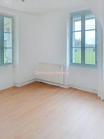 Maison à vendre 10 pièces de 211 m²