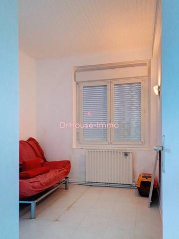 Maison à vendre 10 pièces de 211 m²