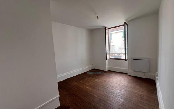 Appartement à louer    2 pièces • 37,86 m2 Moret-sur-Loing
