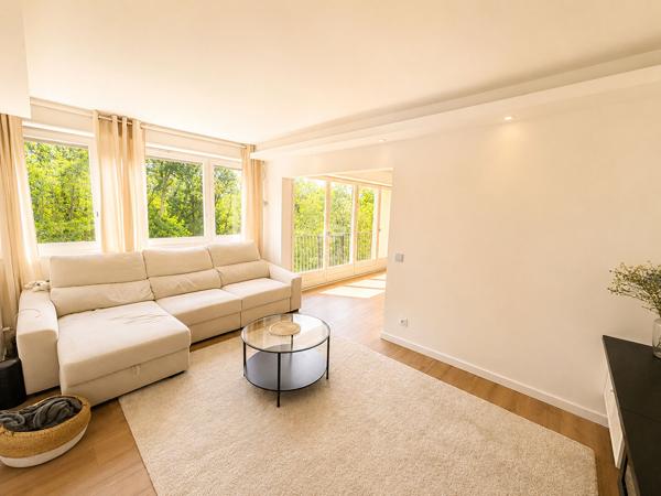 Appartement Verneuil-sur-seine 5 pièce(s) 93 m2 249 000 € **  - Référence  1777
