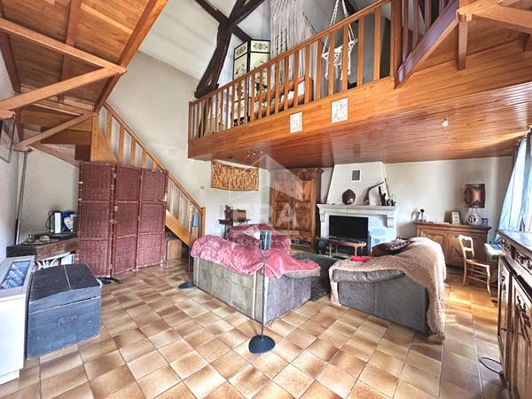 Longère 142m2 / 3 chambres CHATEAU LANDON centre