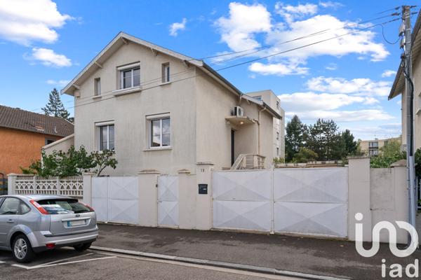 Maison à vendre 6 pièces 150 m² Lyon 8