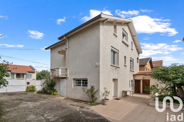 Maison à vendre 6 pièces 150 m² Lyon 8
