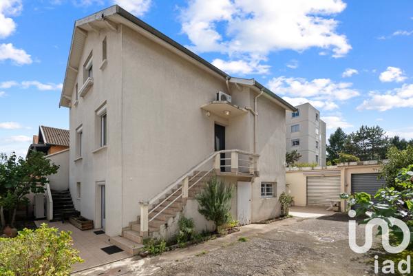 Maison à vendre 6 pièces 150 m² Lyon 8