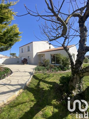 Maison à vendre 5 pièces 161 m² Vérines