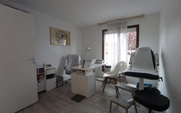 Appartement à louer    3 pièces • 64,15 m2 Chelles