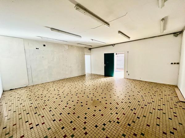 Murs commerciaux Au coeur de La Grière !