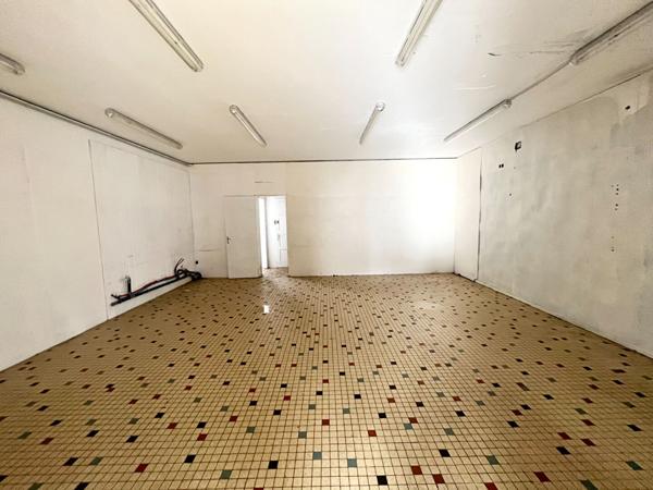 Murs commerciaux Au coeur de La Grière !