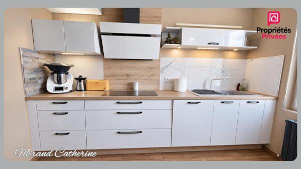 Appartement 4 pièces rénové - Troyes - Garage