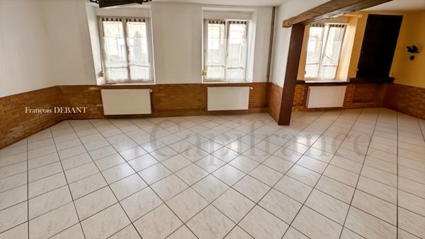 Maison à vendre 8 pièces, 4 chs, dépendances proche de BETHENIVILLE (51)