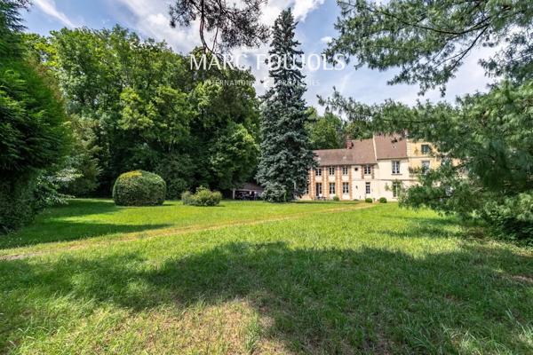 Maison de charme proche Noailles….