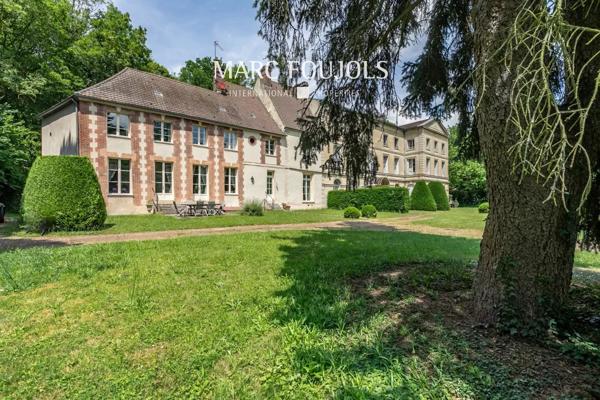 Maison de charme proche Noailles….