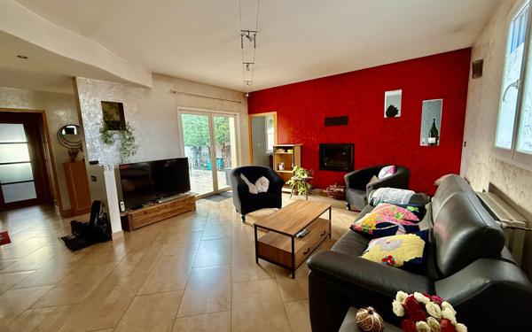 Maison à vendre    6 pièces • 135 m2 Chenôve