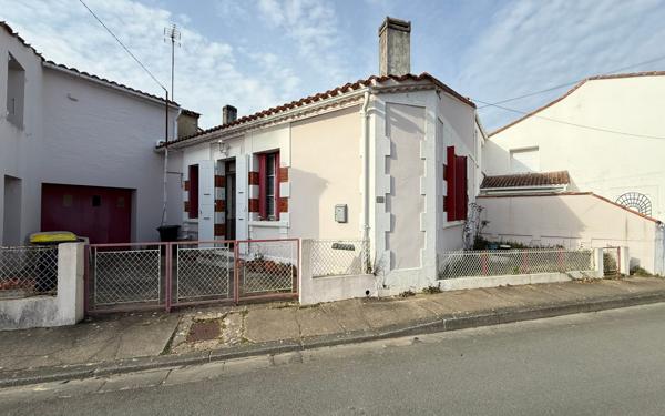 Maison à vendre    4 pièces •  Saint-Palais-sur-Mer