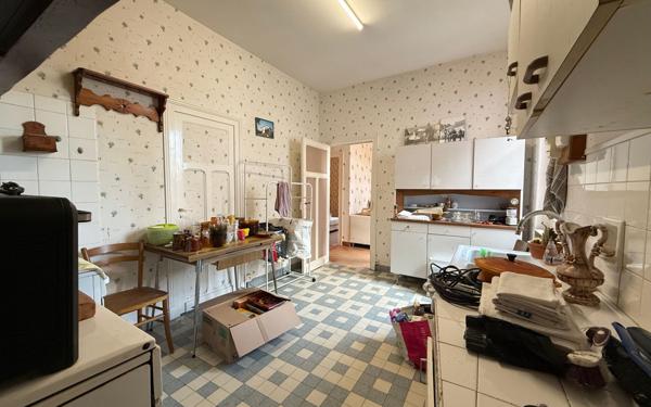 Maison à vendre    4 pièces •  Saint-Palais-sur-Mer