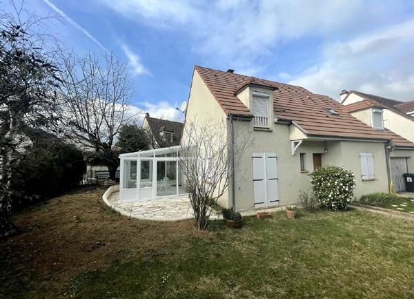 Maison à vendre    6 pièces • 133 m2 Rungis