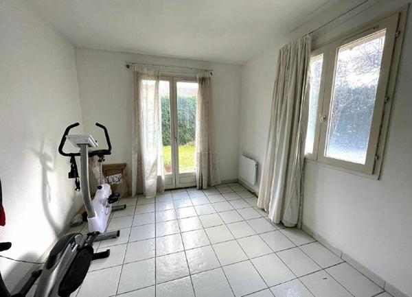 Maison à vendre    6 pièces • 133 m2 Rungis