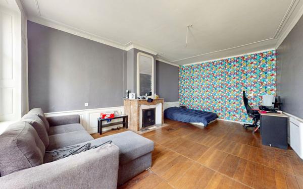 Maison à vendre    6 pièces •  Briey