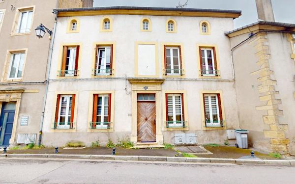 Maison à vendre    6 pièces •  Briey