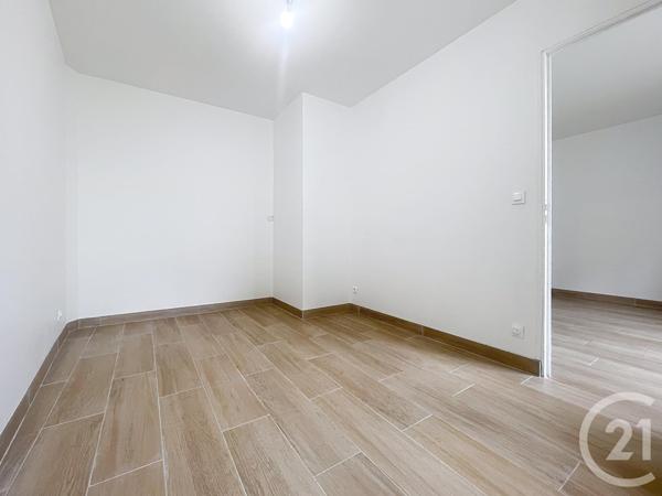 Appartement F3 à vendre  3 pièces - 44,74 m2 MONTEREAU FAULT YONNE - 77