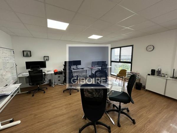 Local d'activites 225 m² à louer NOYAL-SUR-VILAINE (réf : 35.7237)