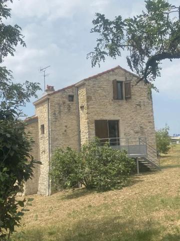Maison à louer à Villefranche-de-Rouergue (12200)