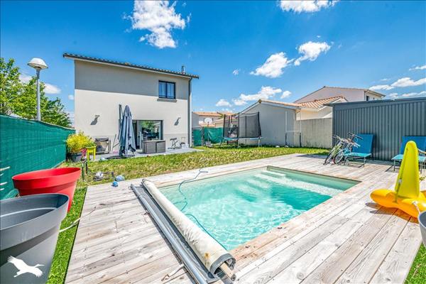 Maison à vendre |  Blanquefort |  5 pièces | 94 m²