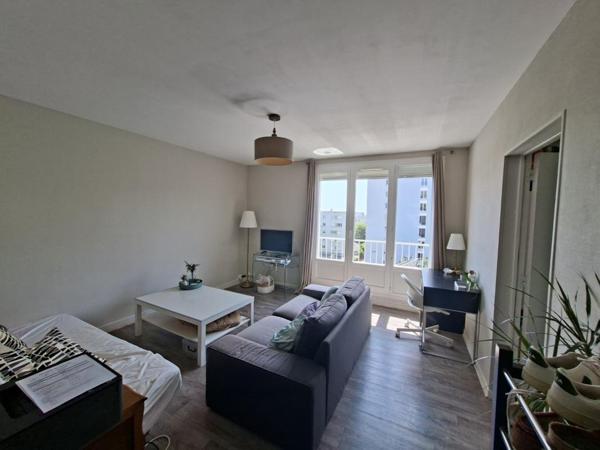 Appartement T4 à louer - 75 m² (réf : 531493)