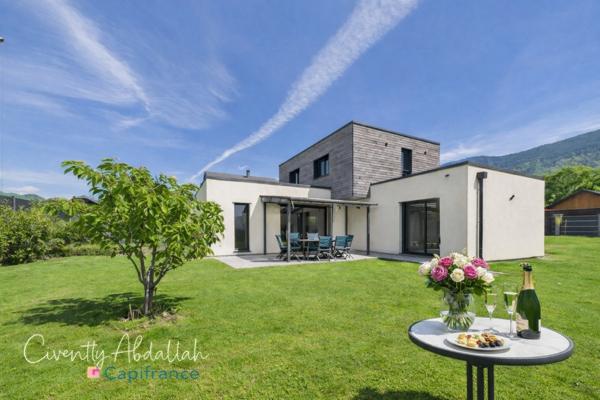 Maison contemportaine ossature bois à vendre 5 pièces GILLY SUR ISERE (73)