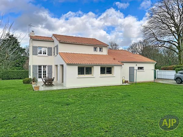 Vente maison Pont Saint Martin : 449 900 € - AJP Immobilier Rezé