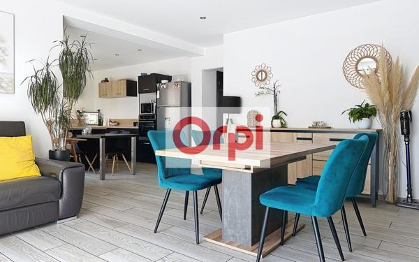 Maison à vendre    5 pièces •  Saint-Cyprien