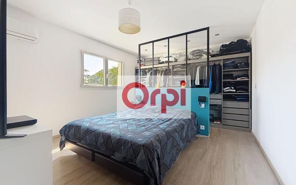 Maison à vendre    5 pièces •  Saint-Cyprien