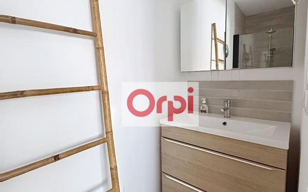 Maison à vendre    5 pièces •  Saint-Cyprien