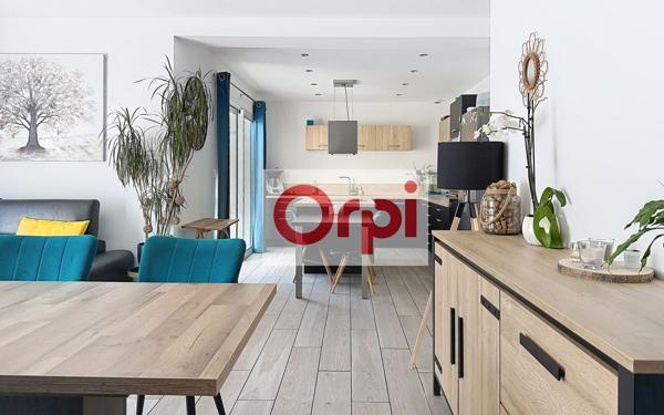 Maison à vendre    5 pièces •  Saint-Cyprien