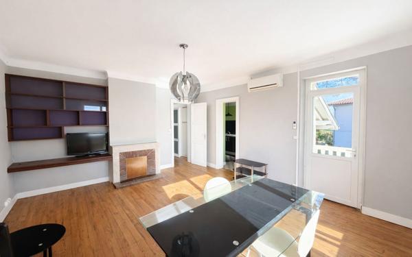 Appartement à vendre    3 pièces • 75 m2 Saint-Paul-lès-Dax
