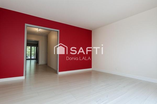 Appartement lumineux avec double balcon