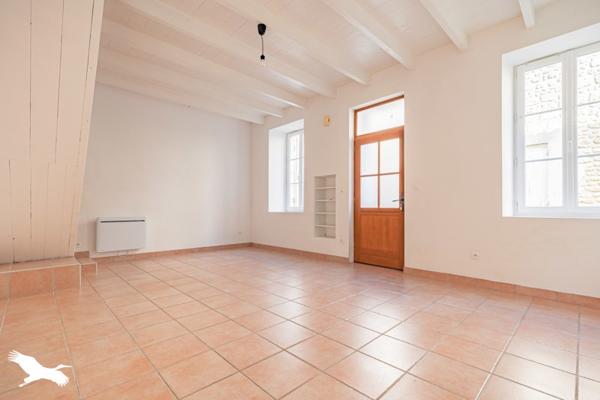 Maison à vendre |  Pont-l'Abbé-d'Arnoult |  4 pièces | 95 m²