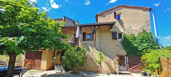 A vendre ARCAMBAL (46) Maison 6 pièces de 144m² habitables - Terrain 841m²