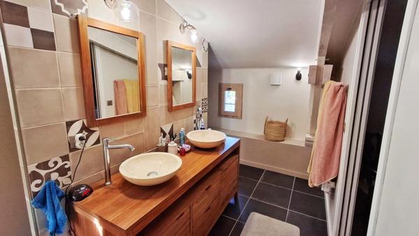 A vendre ARCAMBAL (46) Maison 6 pièces de 144m² habitables - Terrain 841m²