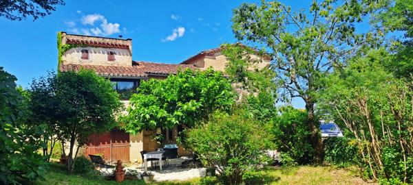 A vendre ARCAMBAL (46) Maison 6 pièces de 144m² habitables - Terrain 841m²