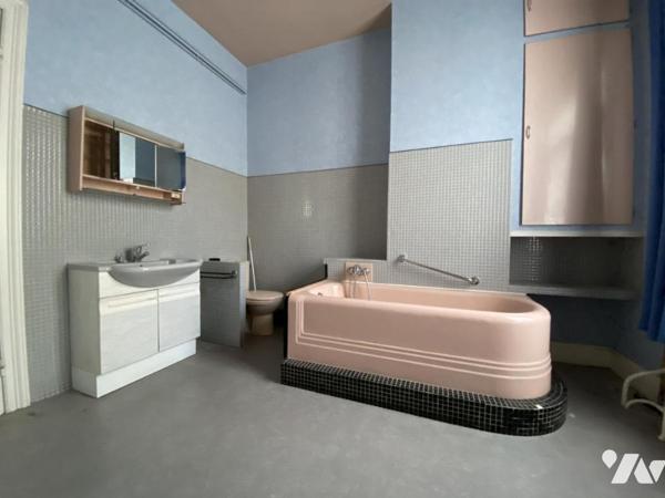 MAISON BOURGEOISE DE BOULEVARD – 260 m² – JARDIN & GARAGE DOUBLE