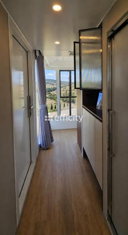 Maison
         2 pièces
        - 40 m² 54 890 € *