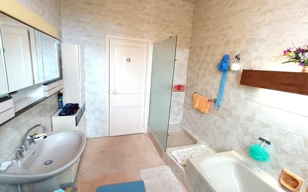 Maison à vendre    5 pièces •  Nemours