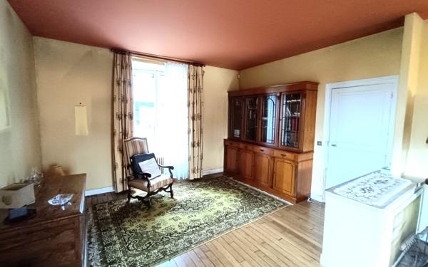 Maison à vendre    5 pièces •  Nemours