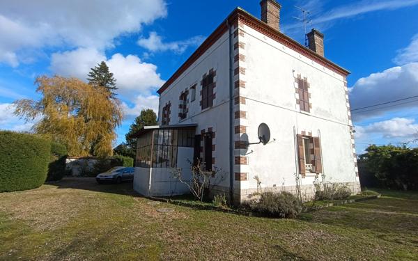 Maison à vendre    5 pièces •  Nemours